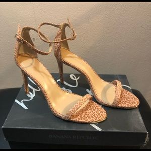 Banana Republic …. Brand new in box. Never worn. Size 8.5 animal print shoes.